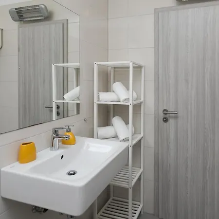 Apartament Bloom *