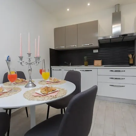 Bloom Apartman *