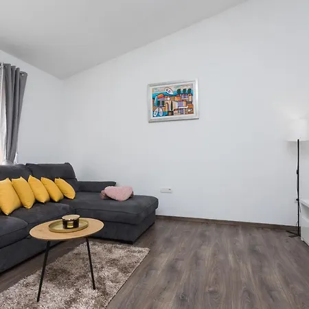 Apartman Bloom *