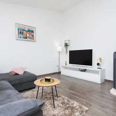 Bloom Διαμέρισμα